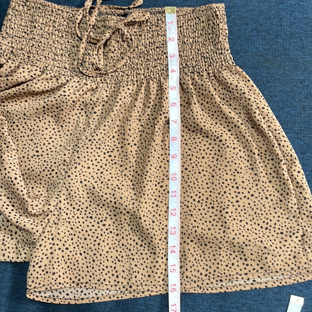 SHEIN FRENCHY PLUS DALMATIAN PAPER-BAG FAUX TIE FRONT SHORT - Picture 11 of 12